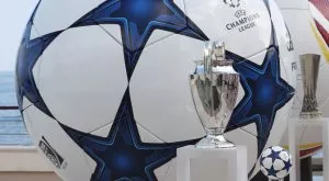 {{ otherArticle[0].article.title }}