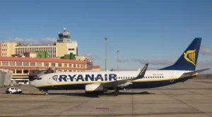 Ryanair пренасочва инвестиции заради Brexit 