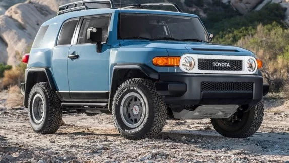 Toyota FJ Cruiser се завръща неочаквано