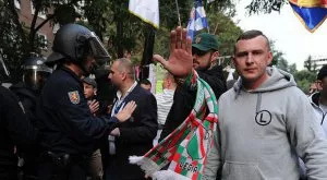 Ново безумие на УЕФА - отново наказаха Легия, а феновете готвят отмъщение