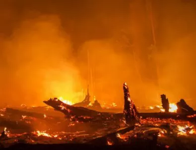 Огромен пожар стигна до Сплит, Черна гора иска международна помощ