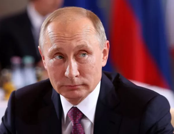 Владимир Путин предложи политическо убежище на Джеймс Коми