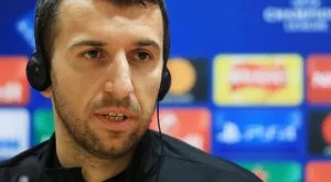 {{ otherArticle[0].article.title }}