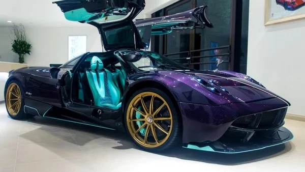 Pagani даде нова визия на суперколата си