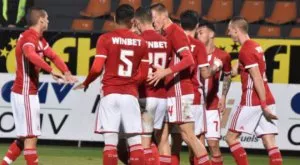 {{ otherArticle[0].article.title }}