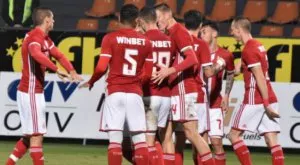 {{ otherArticle[0].article.title }}