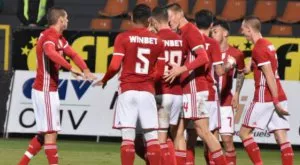 {{ otherArticle[0].article.title }}