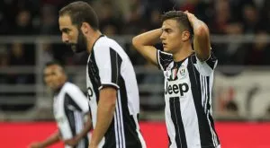 Юве губи звездата си за половин месец