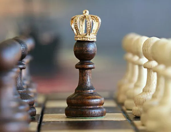 Гледайте НА ЖИВО турнира по шах за млади шампиони в София