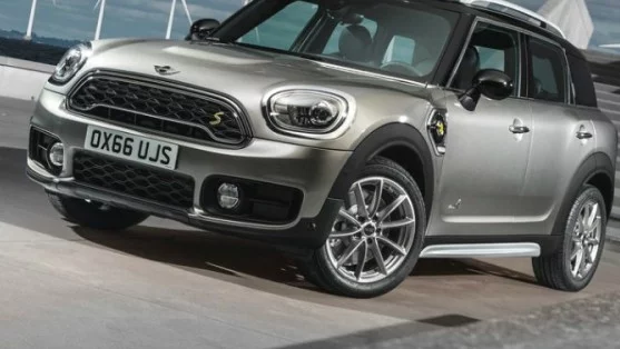 Новото MINI Countryman порасна и стана хибрид