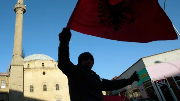 Франция и Белгия върнаха десетки албанци, търсещи убежище при тях