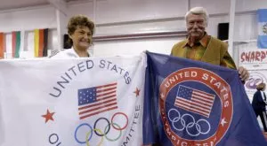 {{ otherArticle[0].article.title }}