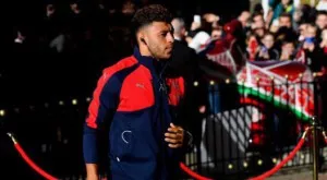 Странна клауза в договора на Чембърлейн провалила кариерата му в Арсенал