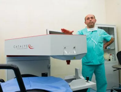 Нов лазер за премахване на перде на окото заработи във Варна
