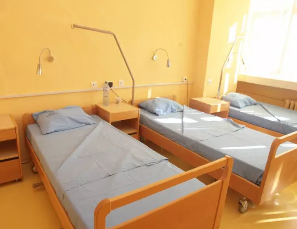 МЗ одобри проект на Националната здравна карта, хиляди болнични легла са излишни