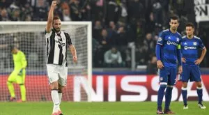 Юве се изложи, Севиля прескочи групите на Шампионска лига!