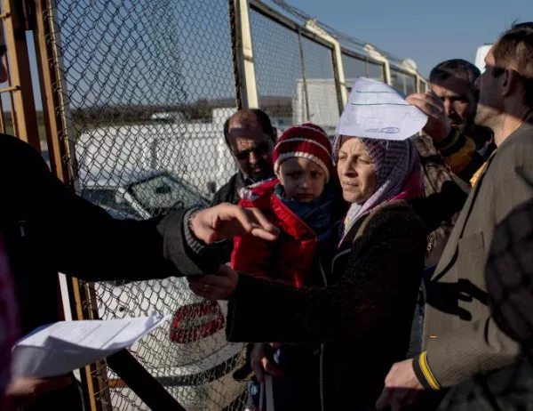 Над 255 000 сирийски бежанци в Турция са се завърнали по домовете си