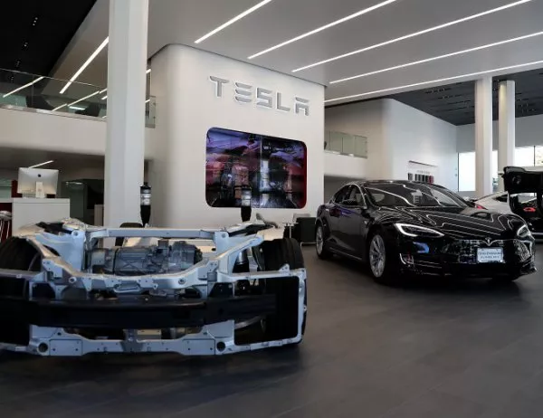 Tesla навлиза в България 