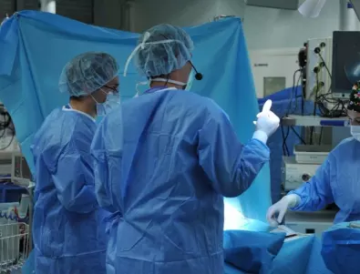 Още 5 операционни зали от световна класа за хирурзите от ВМА 