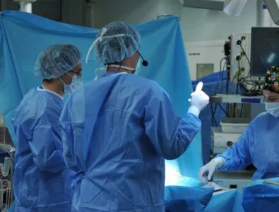 в България бе извършена първата операция по нов метод за лечение на рак на дебелото черво 