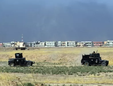Иракските сили взеха контрола над най-голямата язовирна стена в страната