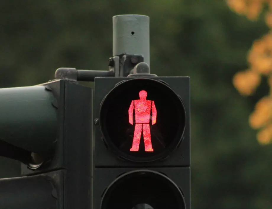 В Бургас ще бъде поставен светофар на натоварено кръстовище