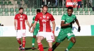 {{ otherArticle[0].article.title }}