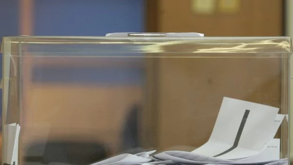 По първоначални данни референдумът е валиден