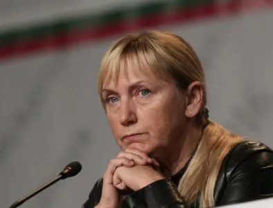 Елена Йончева: Да си депутат не е престижно