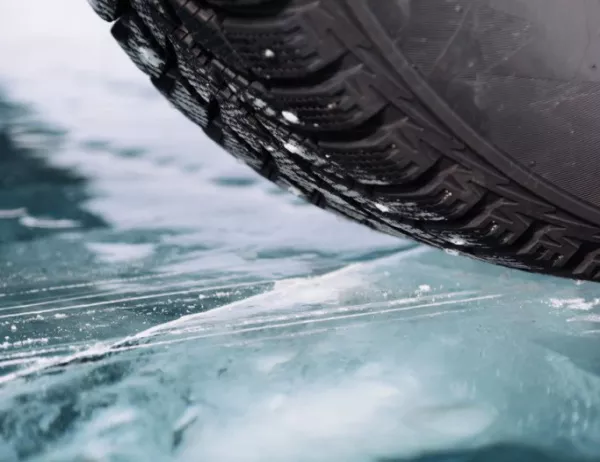 Пропуски в изискванията за зимни гуми създават предпоставки за огромен брой катастрофи