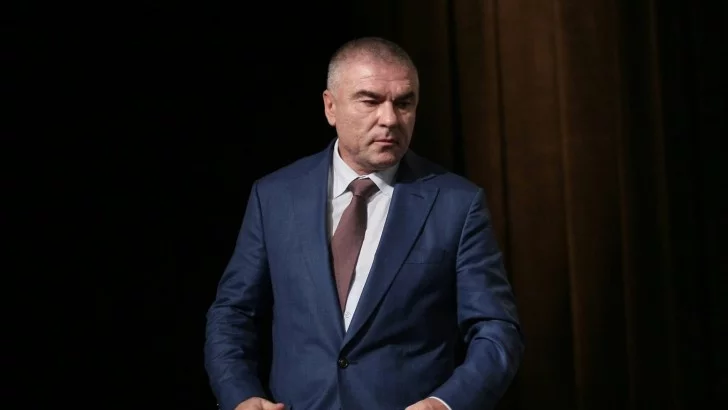 Предизборно: Марешки отваря и евтини хранителни магазини