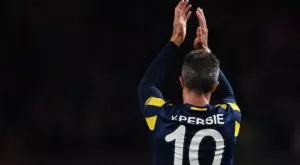 Ван Перси Едноокия герой за Фенербахче във вечното дерби (ВИДЕО)