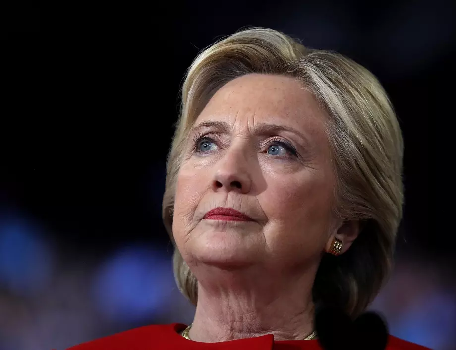 Хилари Клинтън осмя Тъкър Карлсън: "Журналистът" от САЩ, който говори като Путин (ВИДЕО)