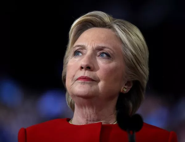 Хилари Клинтън подкрепи ракетния удар в Сирия