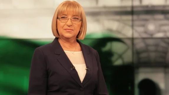 Цачева: Притежавам всички качества в пъти повече