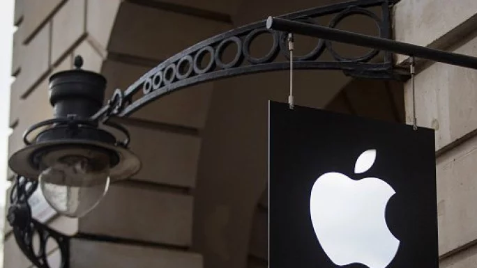 Ирландия скочи в защита на Apple срещу Европейската комисия