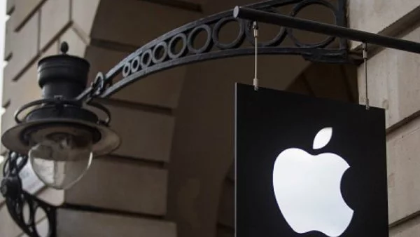 Китайският екип на Apple заподозрян в кражба на лични данни