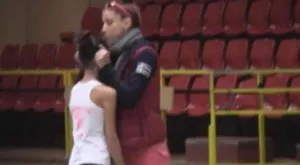  Майката на малката гимнастичка: Нищо лошо, и друг път съм виждала сцената