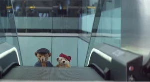 Коледната реклама на летище "Хийтроу" ще ви просълзи от умиление (Видео)