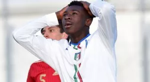 ВИДЕО: Братът на хлапето, дебютирало за Ювентус, се разплака като момиче