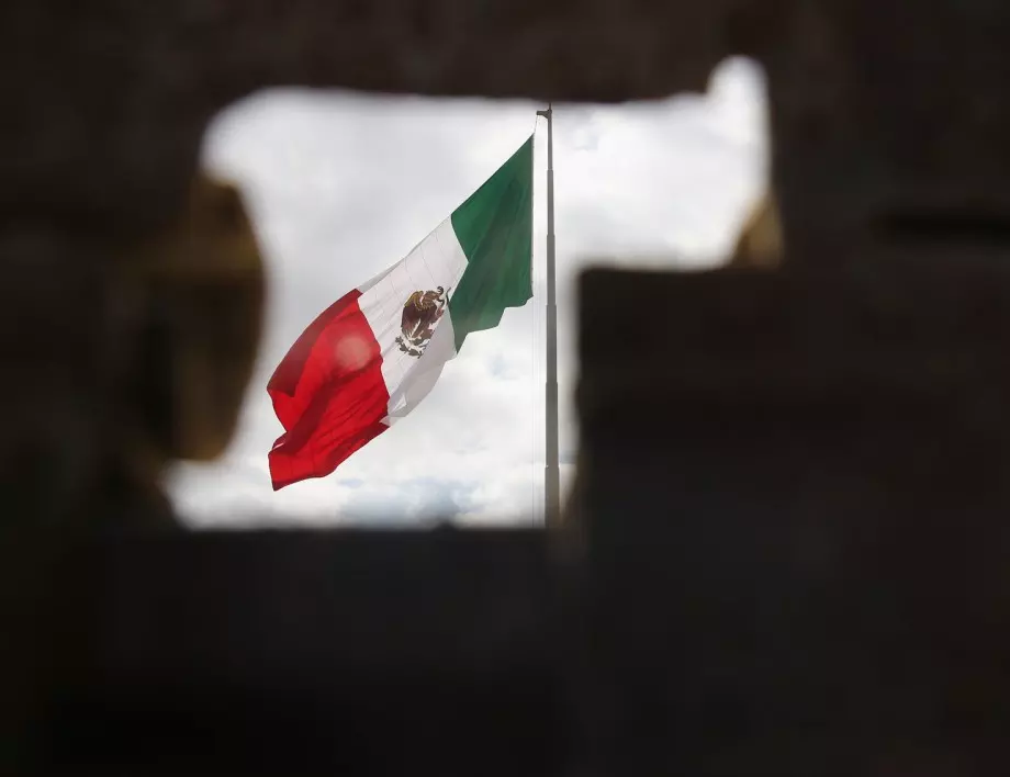 Мексико получава независимост от Испания