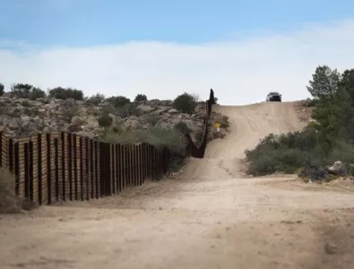 Рекорден брой хора са преминали границата Мексико - САЩ