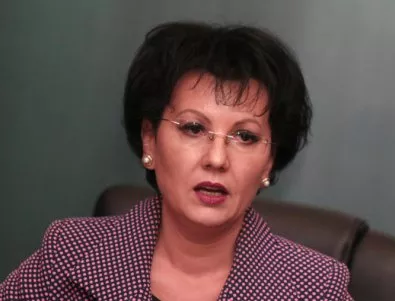 Арнаудова: Корумпираните митничари получавали по 1500 лева на контейнер