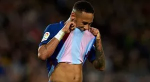 Неймар се контузи и настана паника, от Барса трябваше да реагират спешно