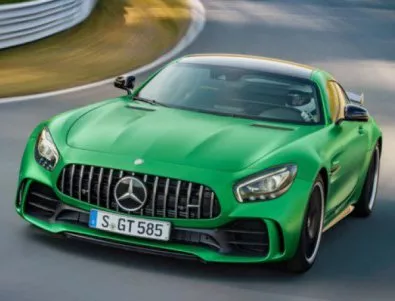 Новите версии на Mercedes-AMG GT започват от 129 120 евро