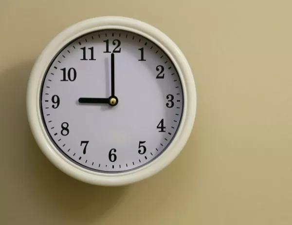 Лекарски аргумент за смяната на часа: Винаги е по-хубаво да спим повече