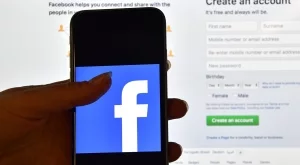 Facebook плаща между 3 и 5 млрд. долара за скандала с Cambridge Analytica