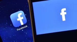 Facebook въвежда 3D постове (Видео) 