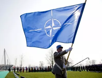 Анализ в Bloomberg: Уви, Украйна едва ли ще може да влезе в НАТО
