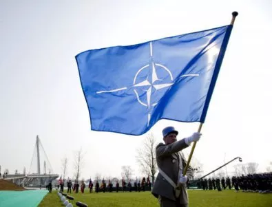 Външните министри от НАТО изместиха по-рано датата на срещата си в Брюксел